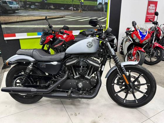 HARLEY-DAVIDSON SPORTSTER IRON 883 HARLEY-DAVIDSON SPORTSTER IRON 883